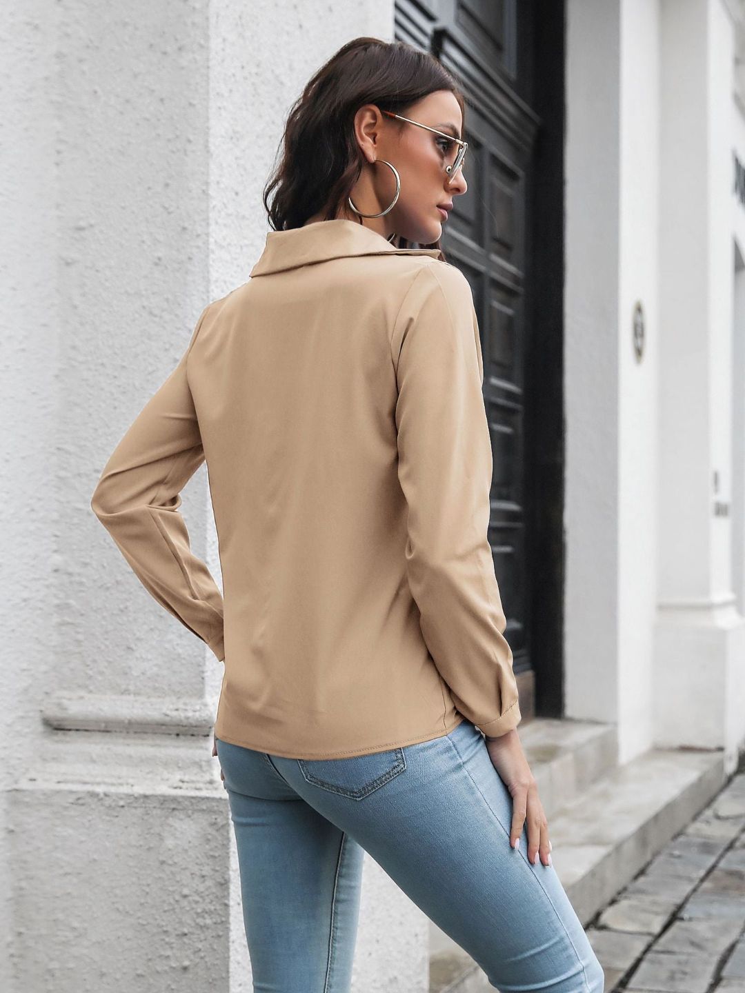 Women Cuffed Long Sleeves Shirt Style Top