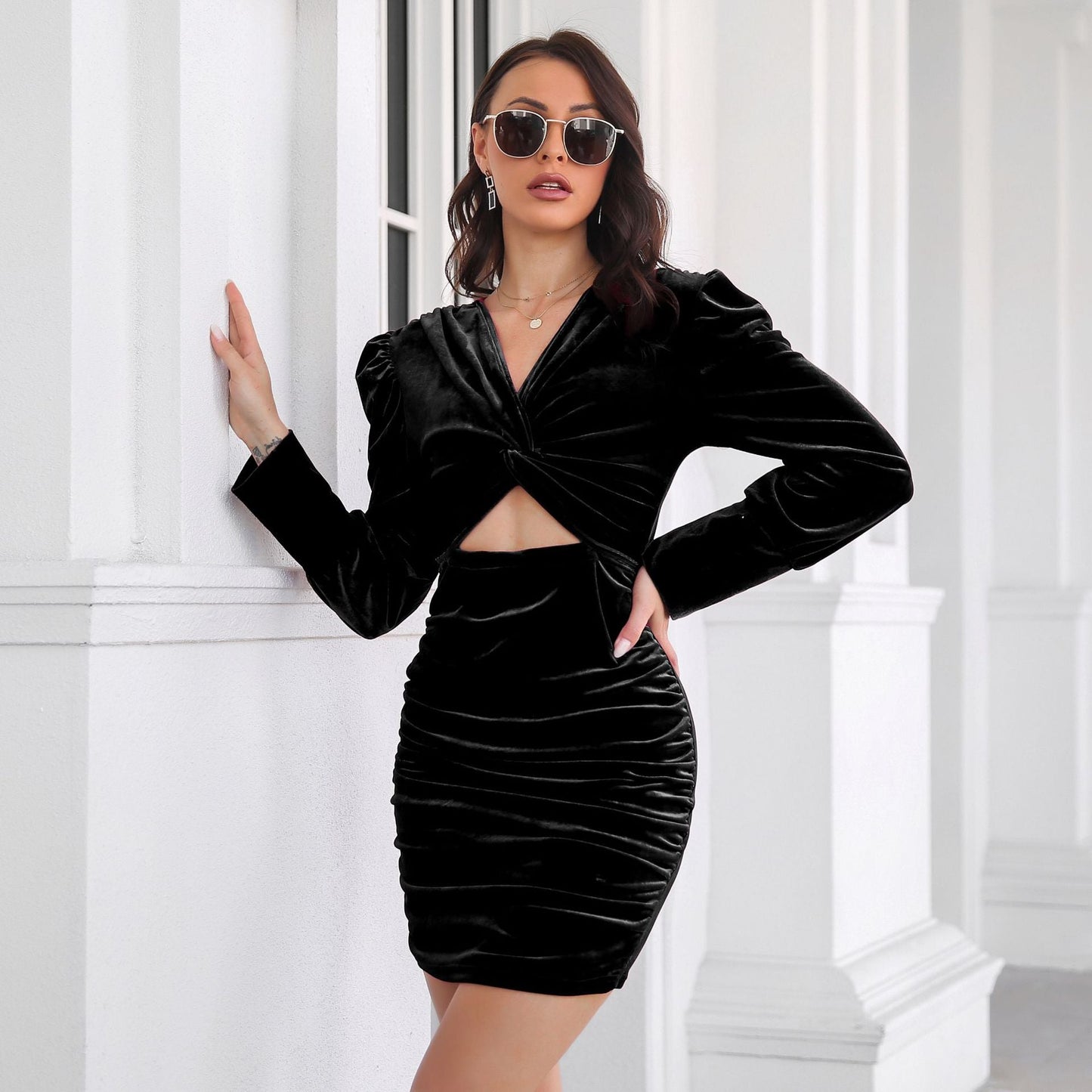 Women V-Neck Long Puff Sleeve Velvet Pleated Sheath Dress