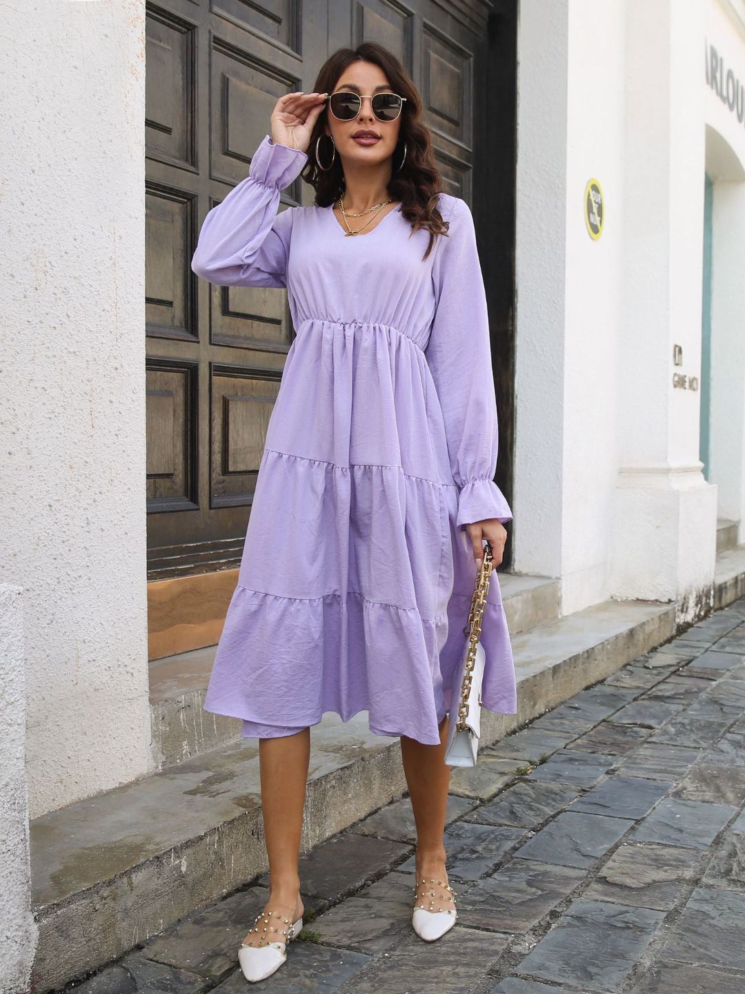 Bamboo Linen Trumpet Sleeves V-Neck Layehem Dress