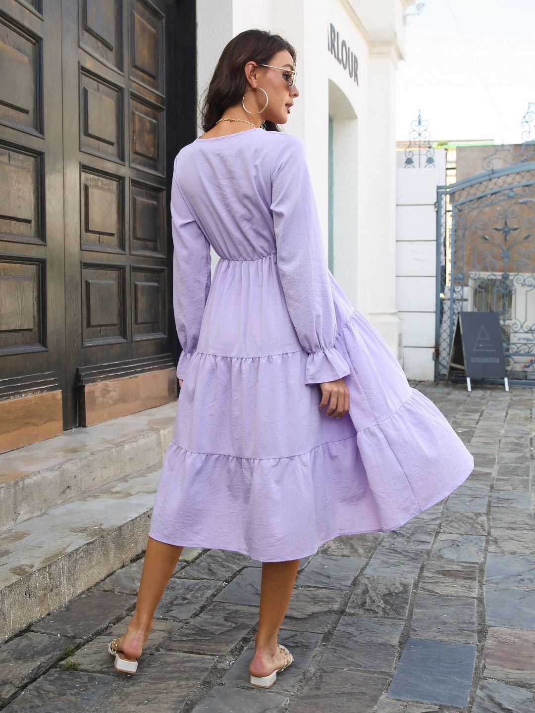 Bamboo Linen Trumpet Sleeves V-Neck Layehem Dress