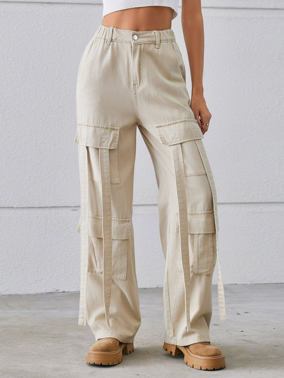 Oh Rare Women Cargo Style Pants