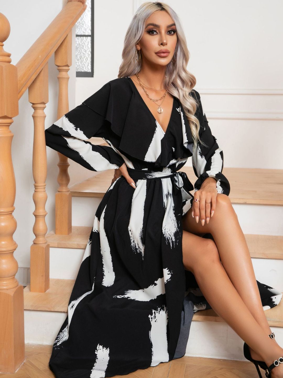 Black Art Print Lotus Leaf Collar Long Sleeves Dress