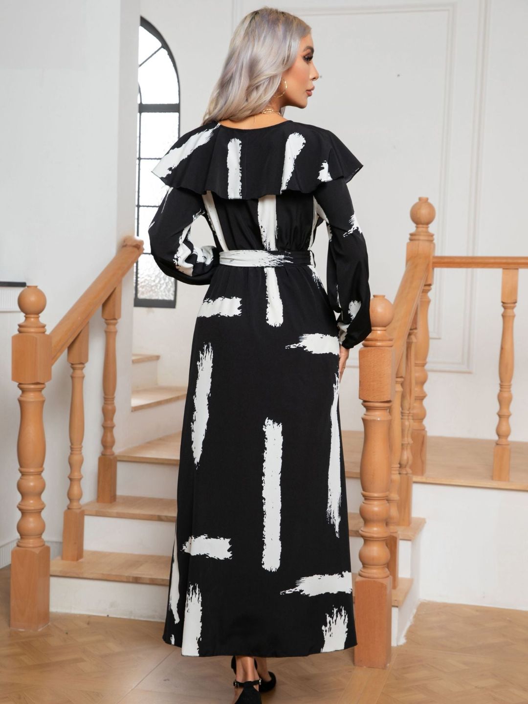 Black Art Print Lotus Leaf Collar Long Sleeves Dress