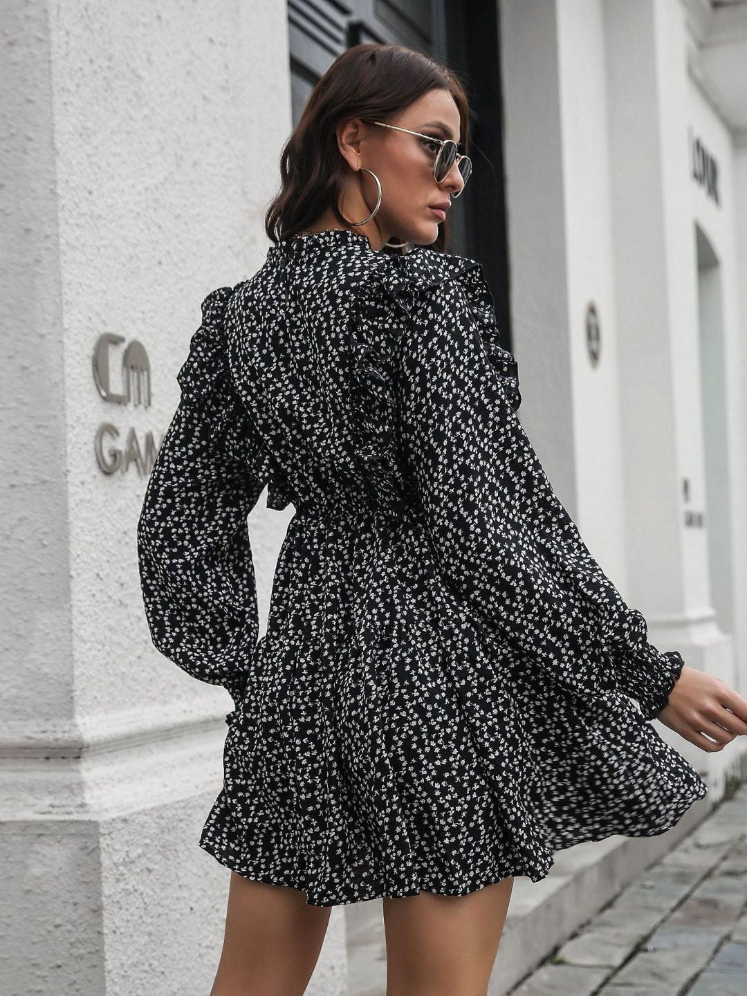 Oh Rare Ruffled Fungus Edge Stand Up Collar Floral Print Dress